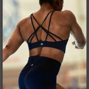 Athleta Solace Sports Bra size Small (A-C cup)